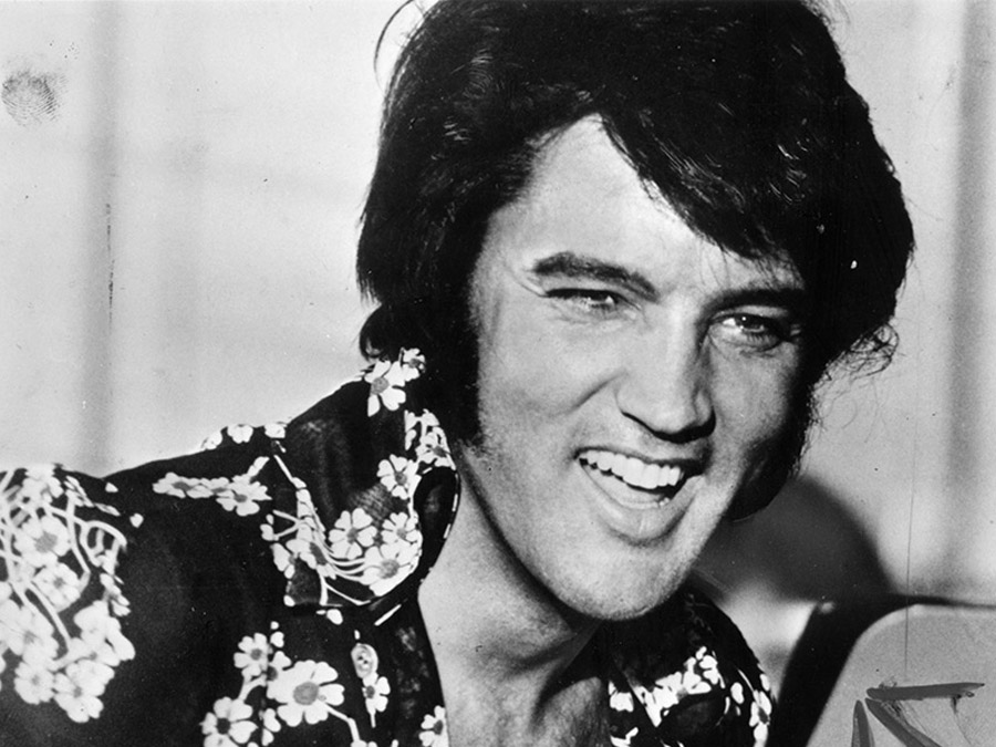 Remembering Elvis Presley’s Iconic Album: “Something For Everybody”